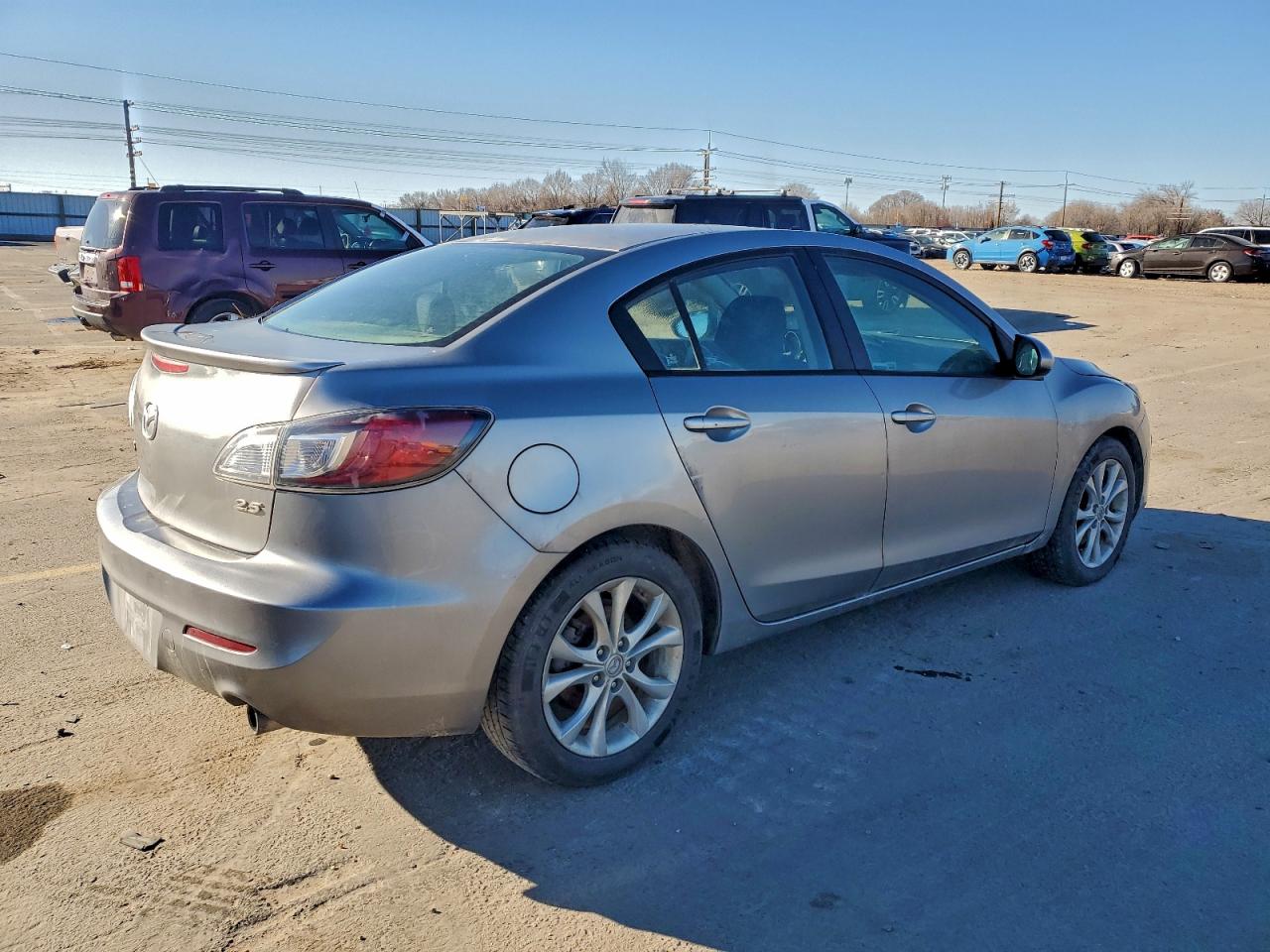 Mazda Mazda3 S Image 8