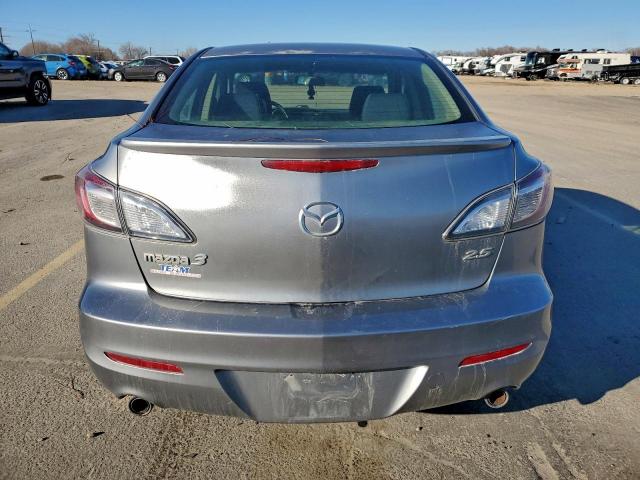 Mazda Mazda3 S Image 4