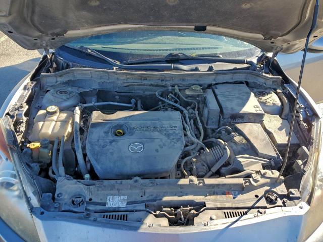 Mazda Mazda3 S Image 2