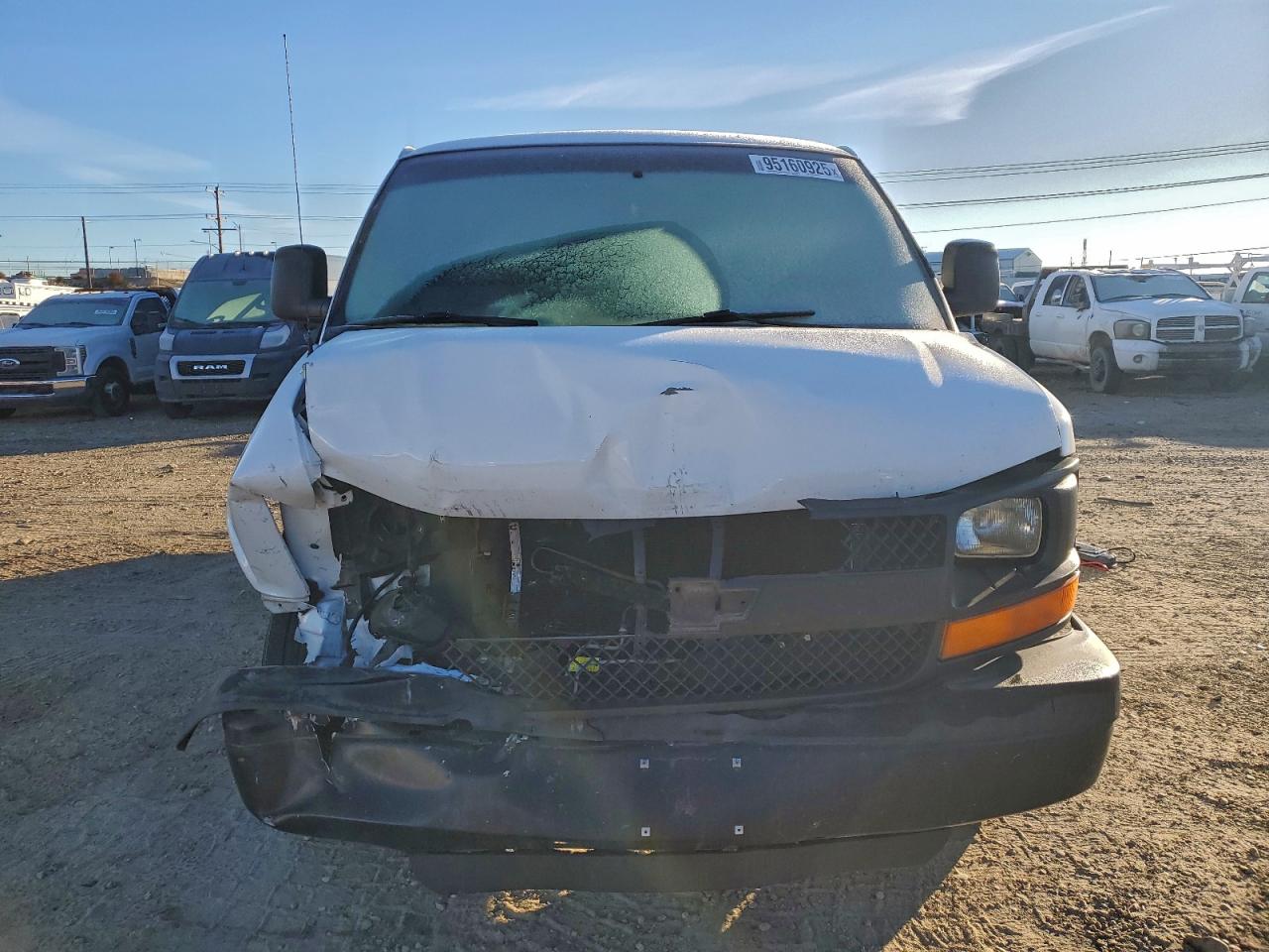 Chevrolet Express Image 7