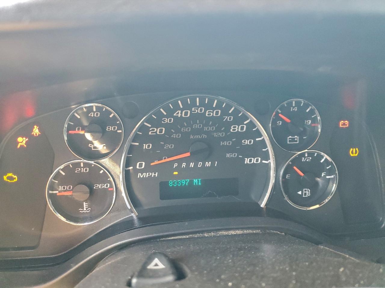 Chevrolet Express Image 8