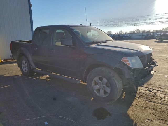 Nissan Frontier S Image 2