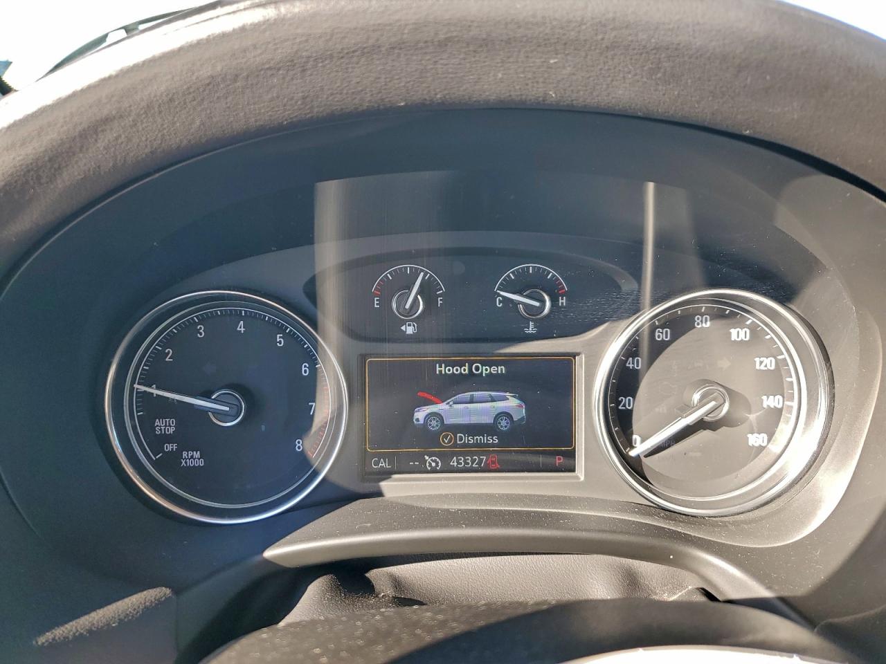 Buick Enclave Essence Image 9