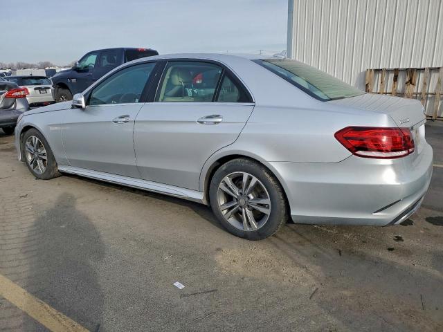 Mercedes-Benz E-Class 350 4matic Image 9