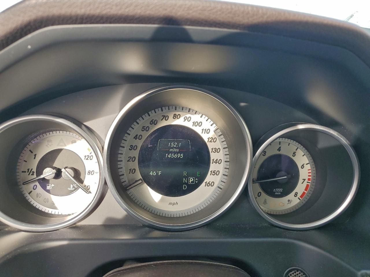 Mercedes-Benz E-Class 350 4matic Image 4