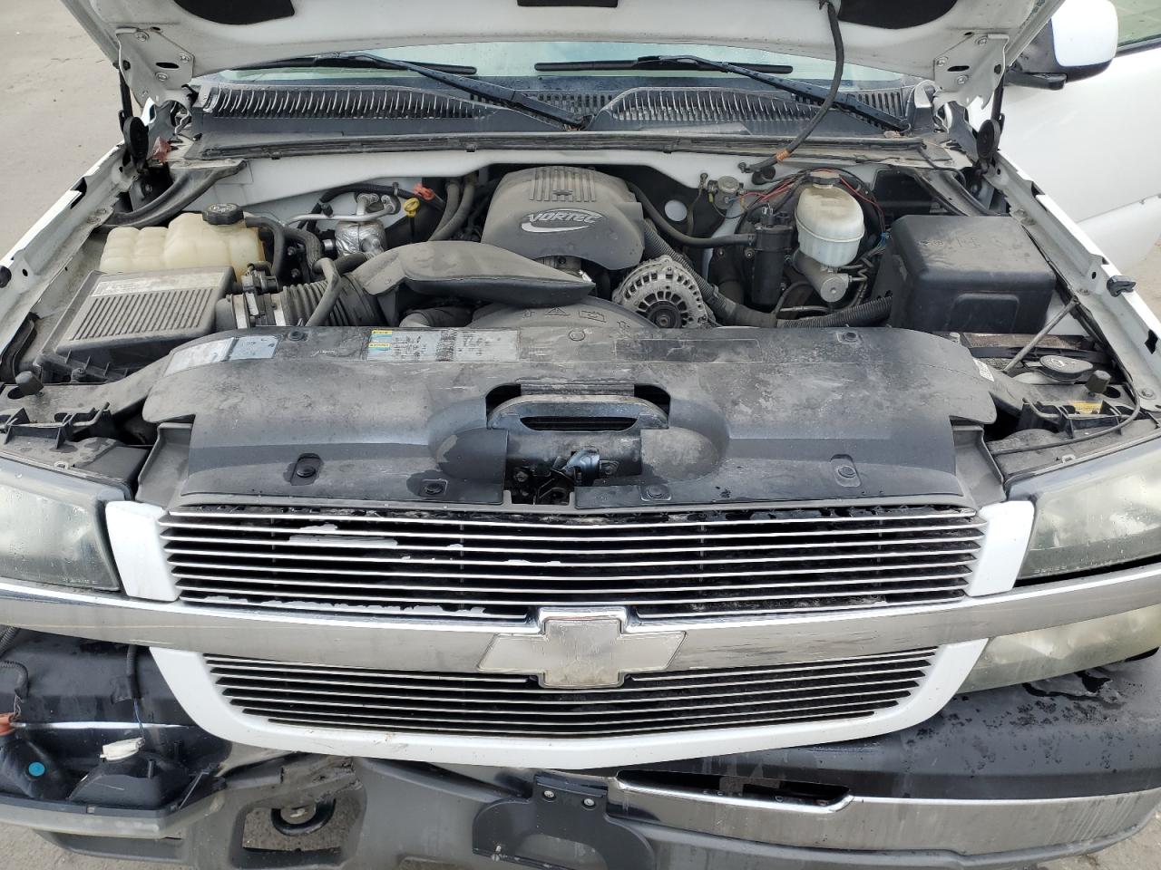 Chevrolet Silverado K1500 Image 11