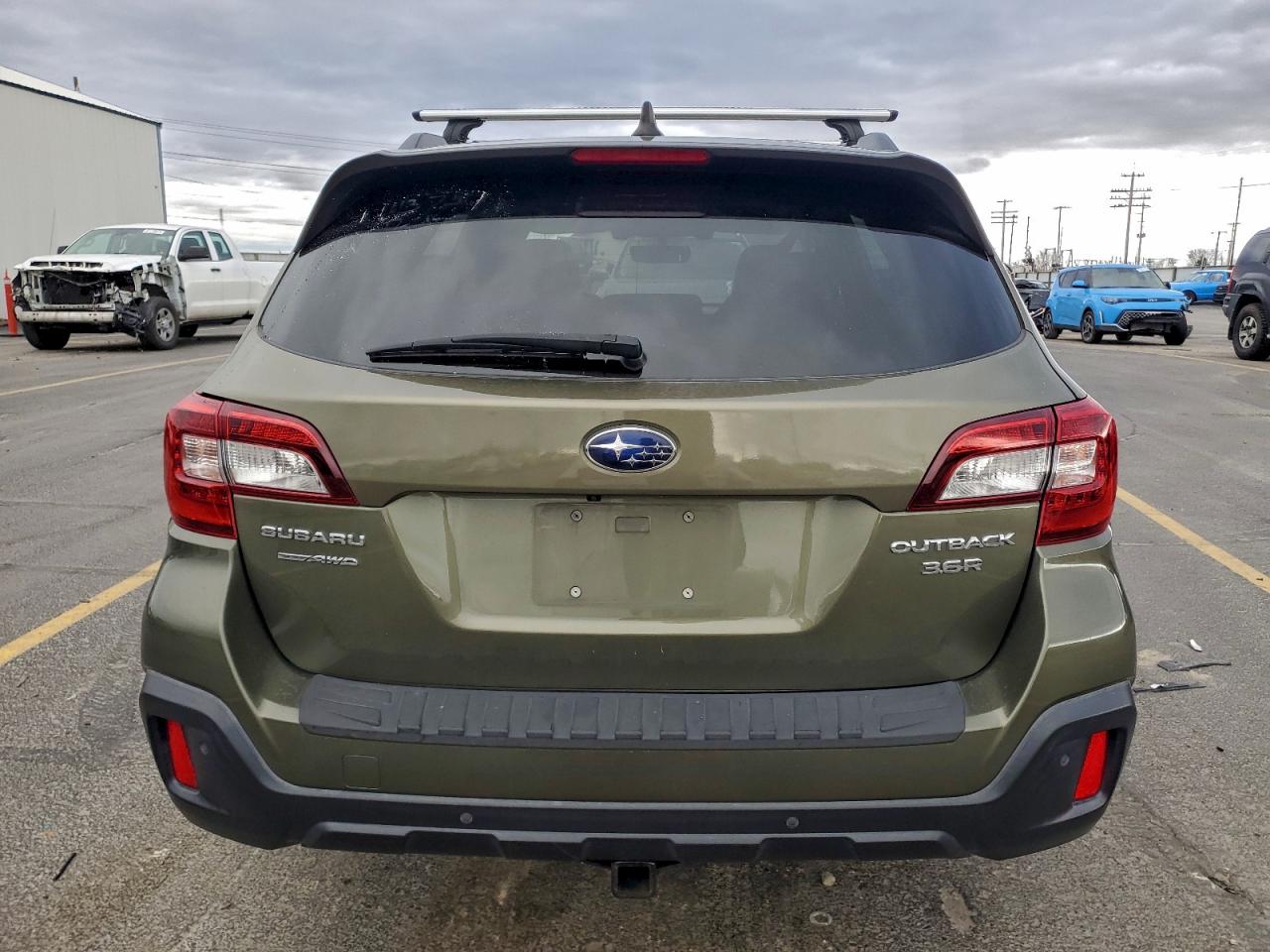 Subaru Outback Touring Image 4