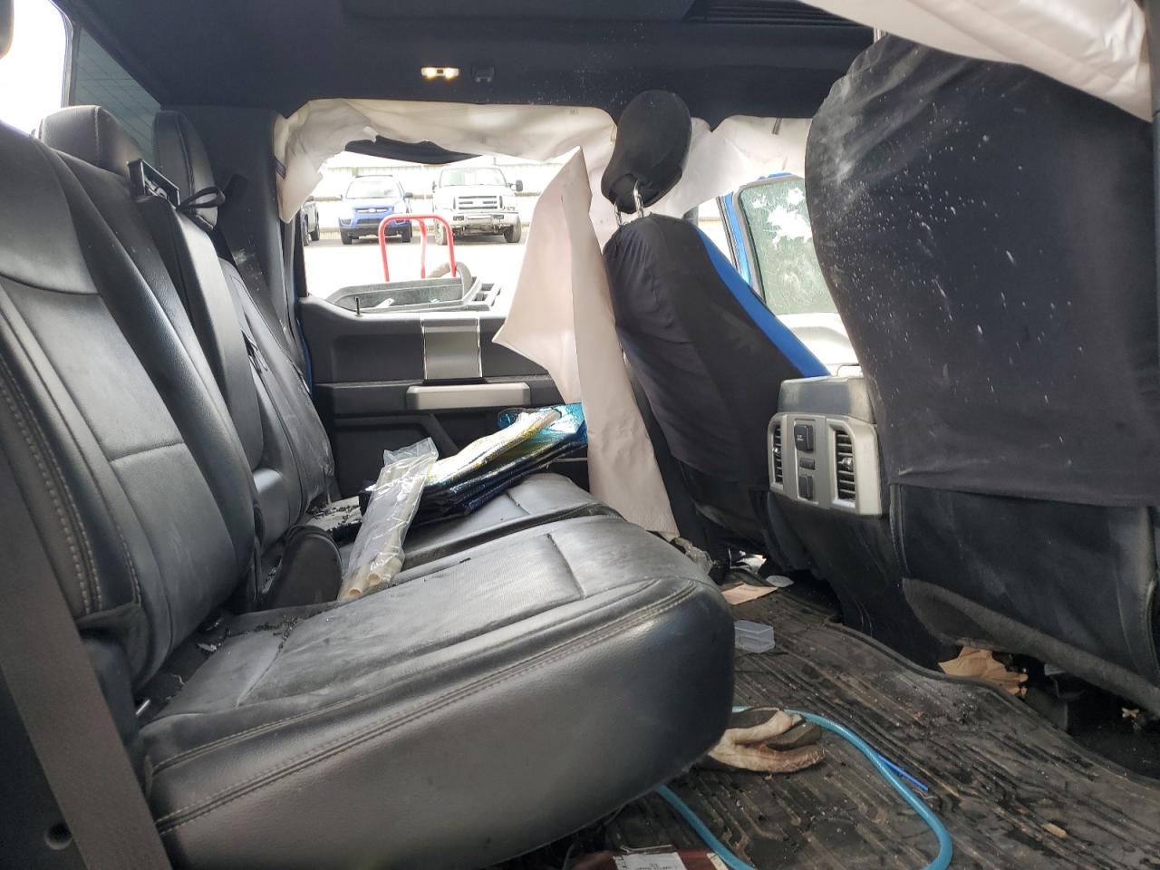 Ford F-150 Supercrew Image 4