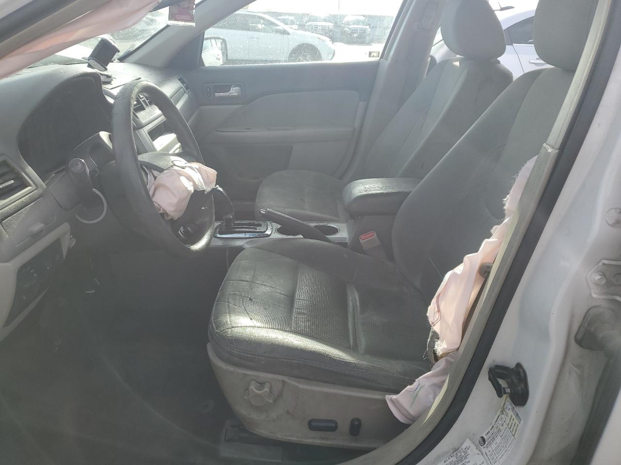 Ford Fusion Se Image 10