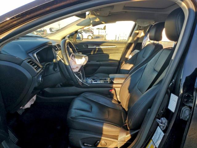 Ford Fusion Titanium Image 4