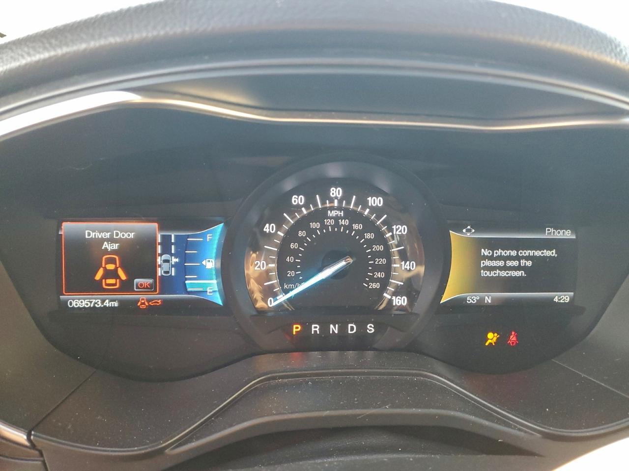 Ford Fusion Titanium Image 5