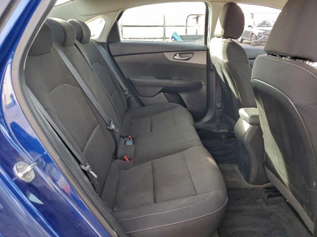 Kia Forte Fe Image 8