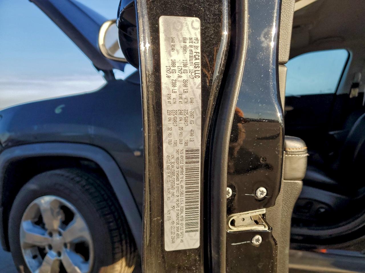 Jeep Compass Latitude Image 3