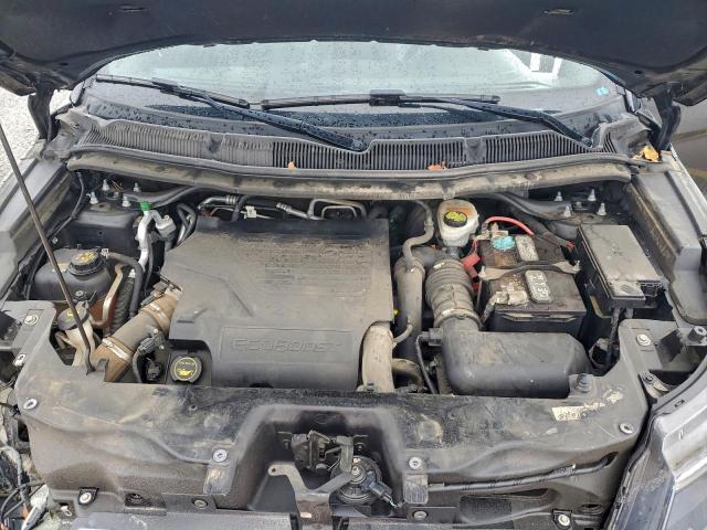 Ford Explorer Sport Image 11