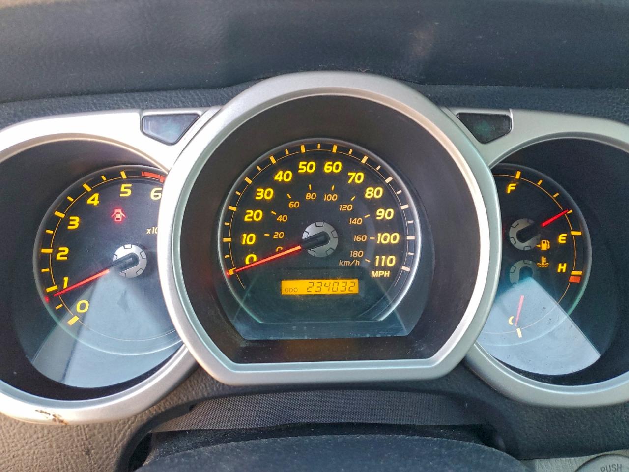 Toyota 4Runner Limited Image 13