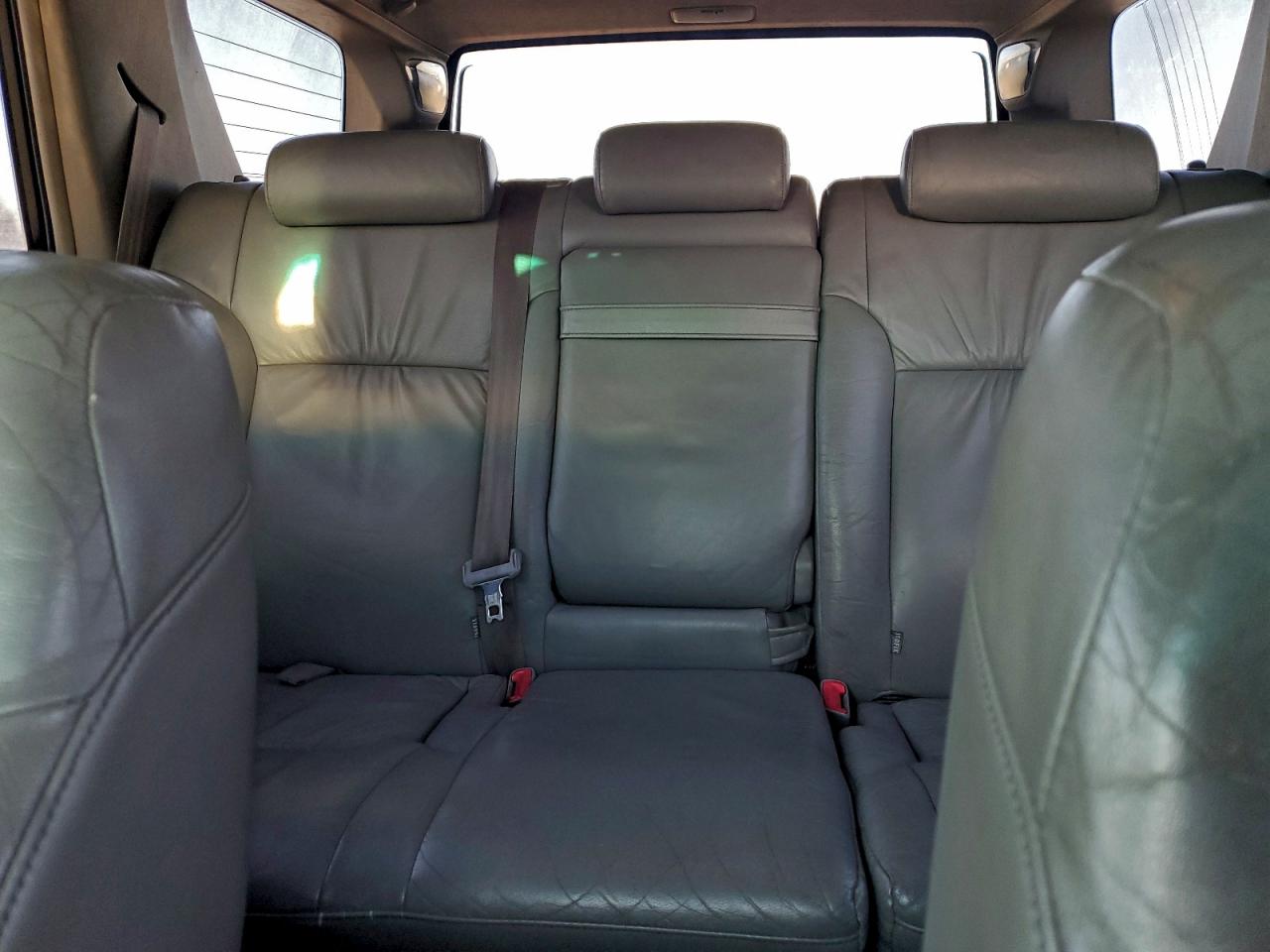 Toyota 4Runner Limited Image 5