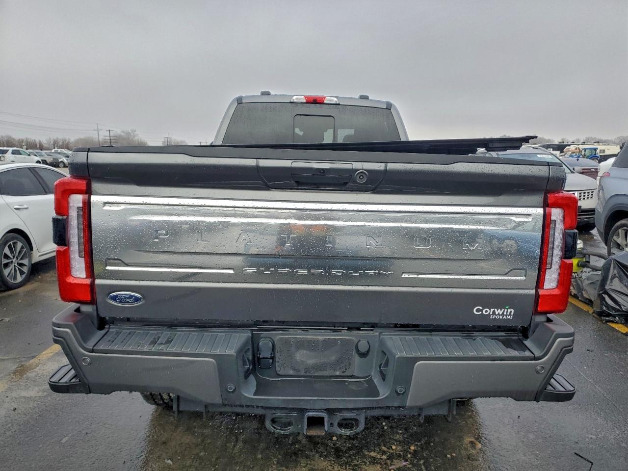 Ford F-350 Super Duty Image 8