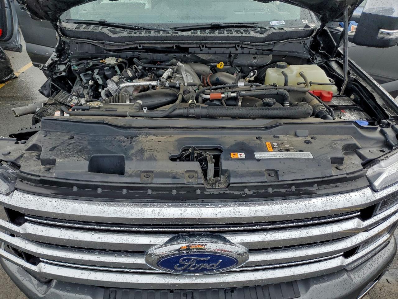 Ford F-350 Super Duty Image 9