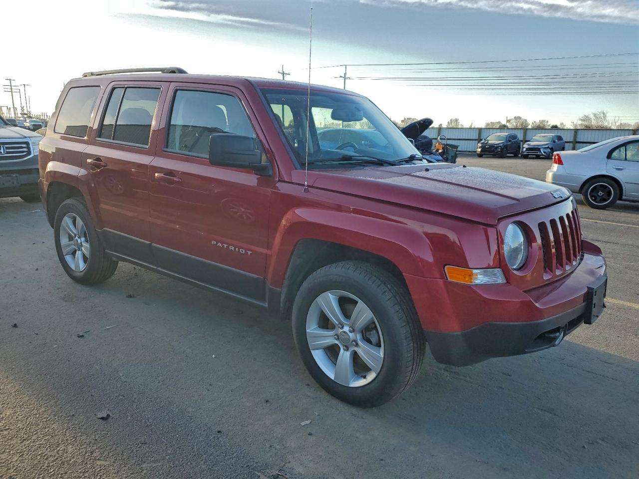 Jeep Patriot Latitude Image 7