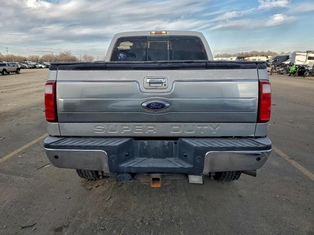 Ford F-350 Super Duty Image 4