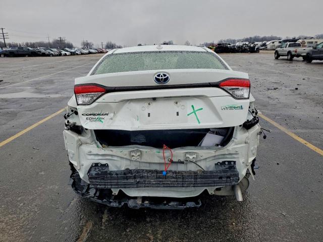 Toyota Corolla Le Image 11