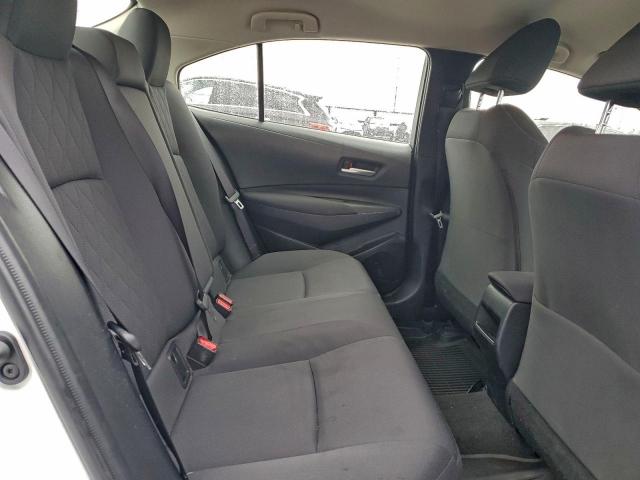 Toyota Corolla Le Image 9