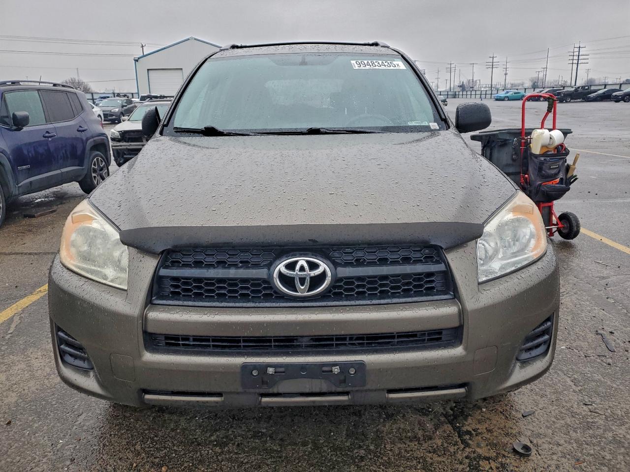 Toyota RAV4 Image 12