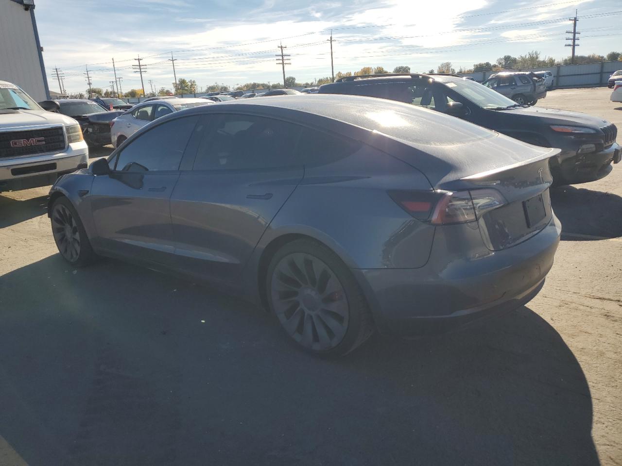 Tesla Model 3 Image 5
