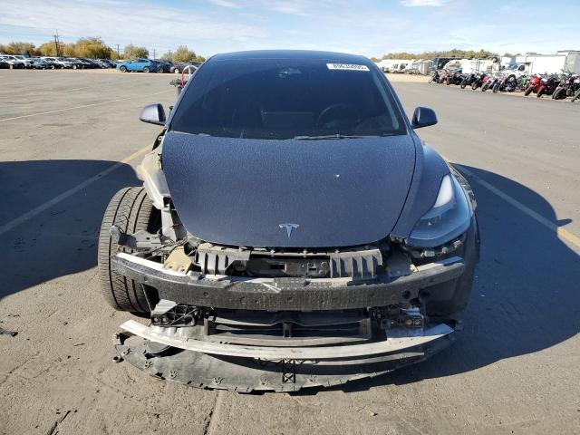 Tesla Model 3 Image 3