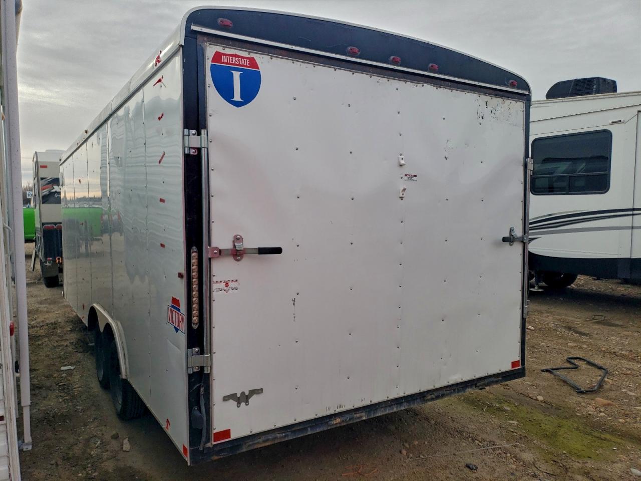 Interstate Cargo Trai Image 2