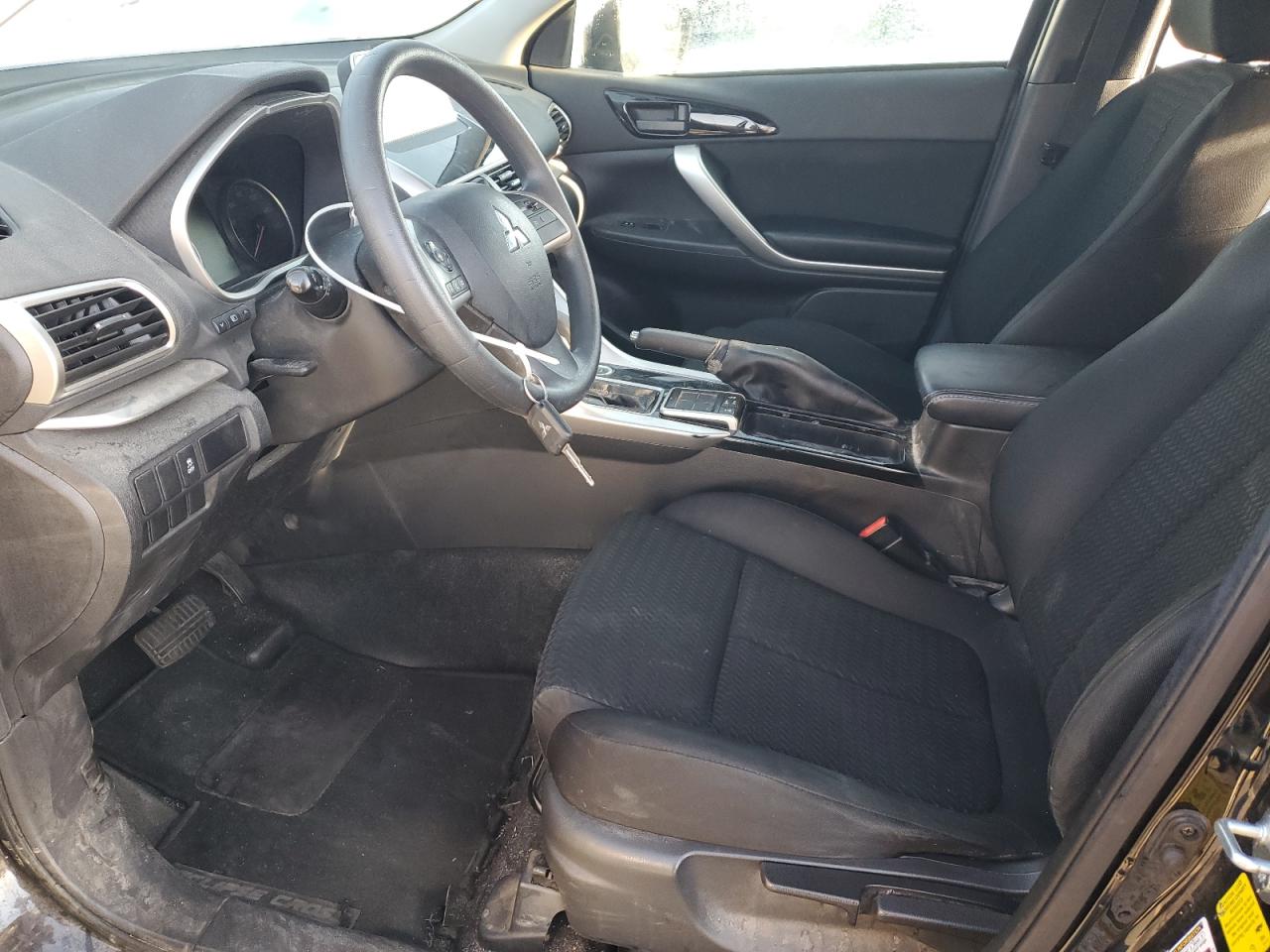 Mitsubishi Eclipse Le Image 6