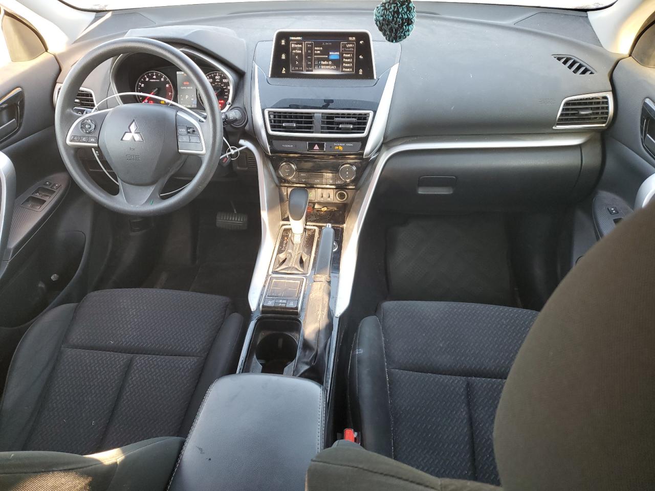 Mitsubishi Eclipse Le Image 4