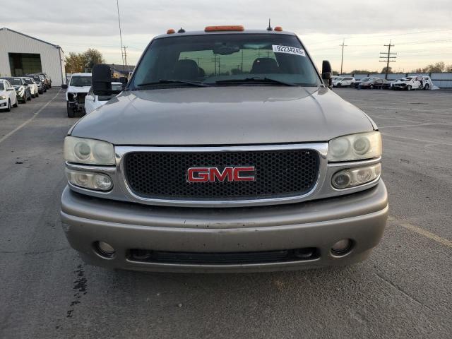 GMC Sierra K1500 Denali Image 2