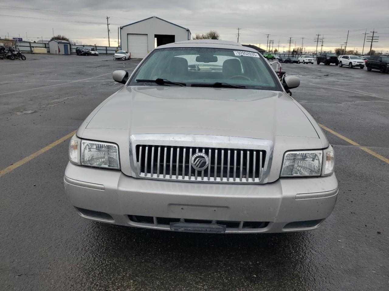 Mercury Grmarquis Ls Image 5