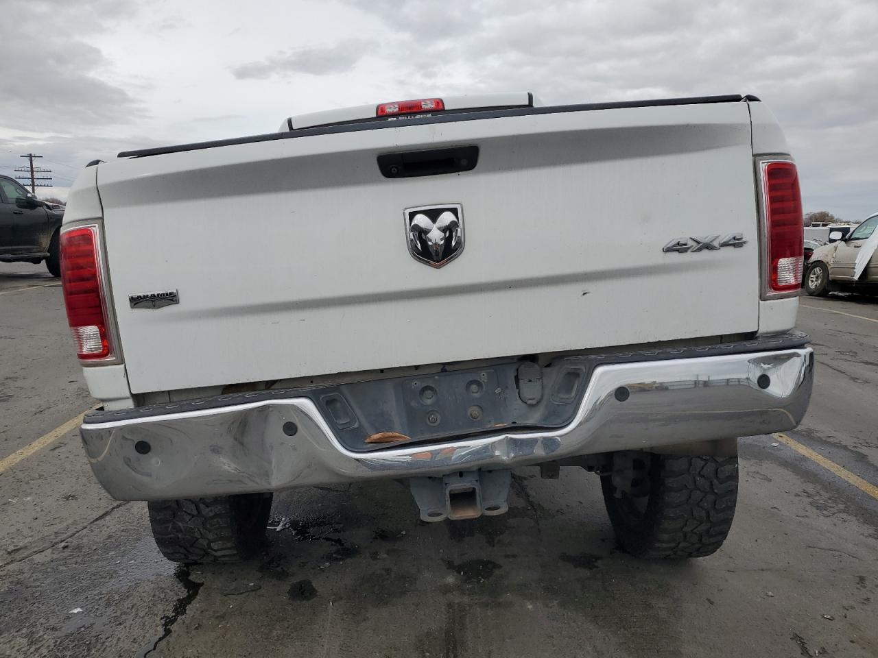 Ram 2500 Laramie Image 2