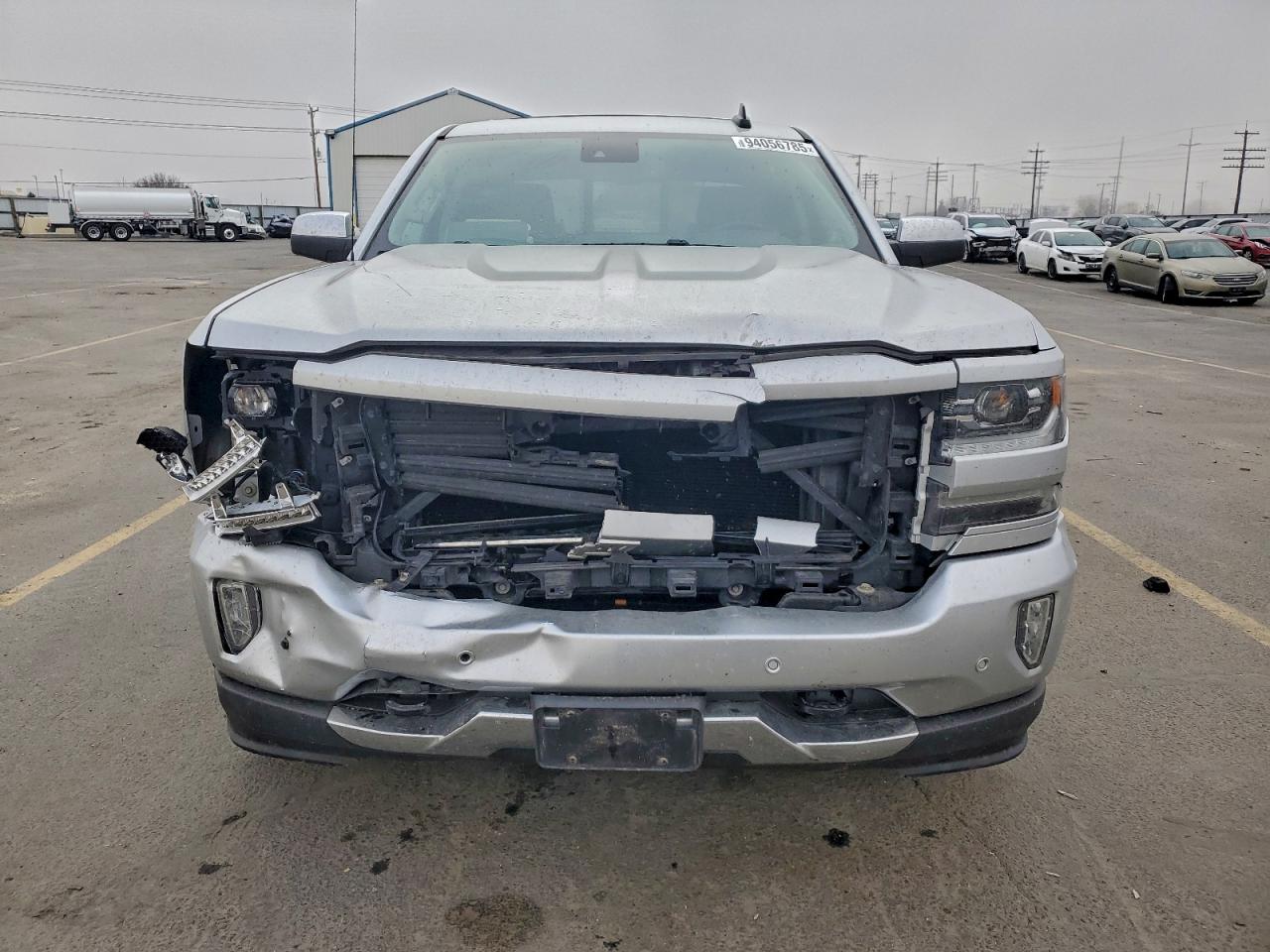 Chevrolet Silverado K1500 Ltz Image 2