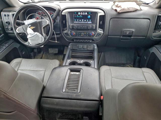 Chevrolet Silverado K1500 Ltz Image 4