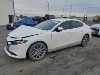  Salvage Mazda 3