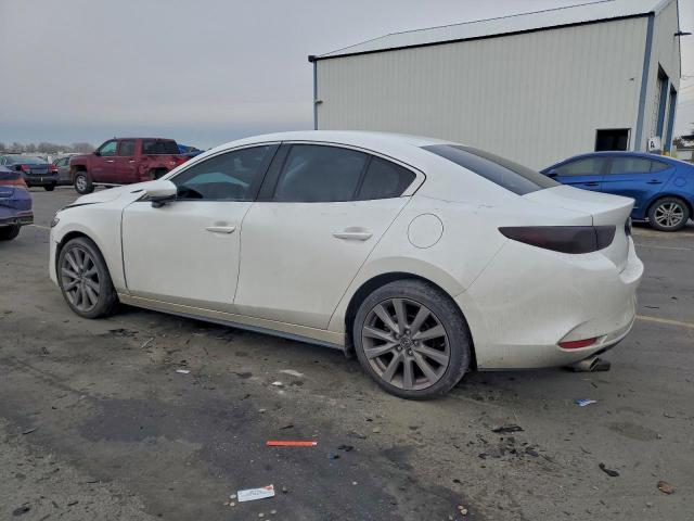 Mazda 3 Preferred Image 3