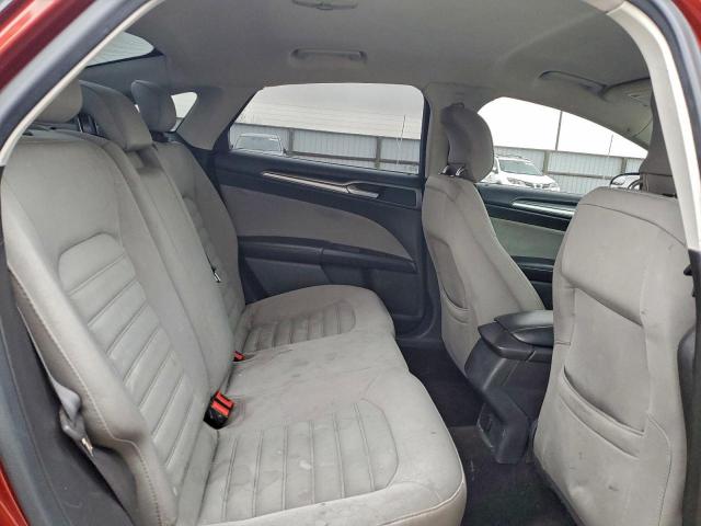 Ford Fusion S Image 4