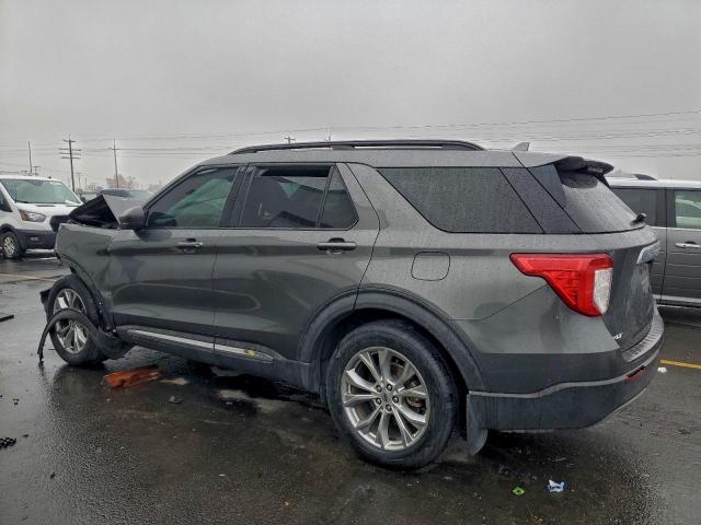 Ford Explorer Xlt Image 12
