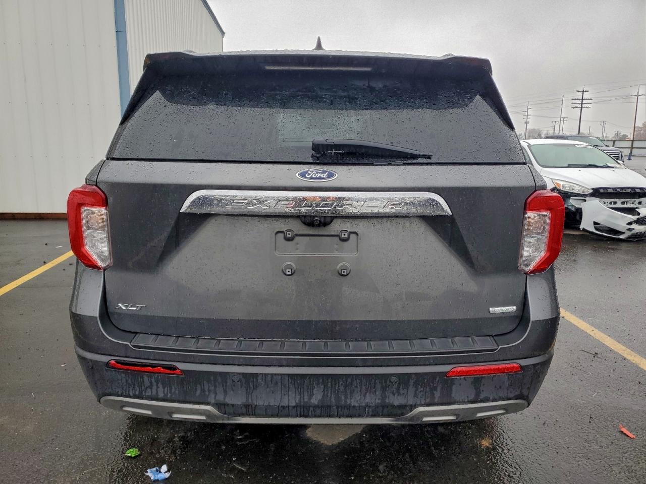 Ford Explorer Xlt Image 13