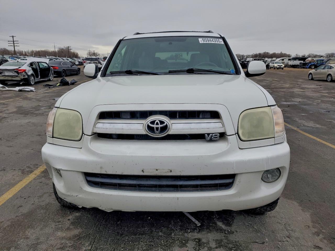 Toyota Sequoia Limited Image 5