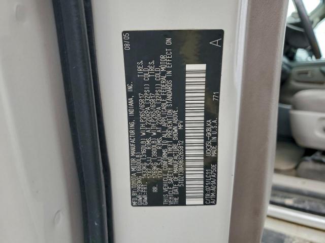 Toyota Sequoia Limited Image 11