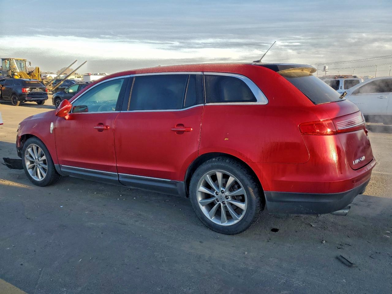 Lincoln MKT Image 5