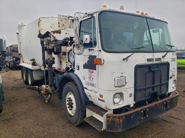  Salvage Autocar Llc Xpeditor W