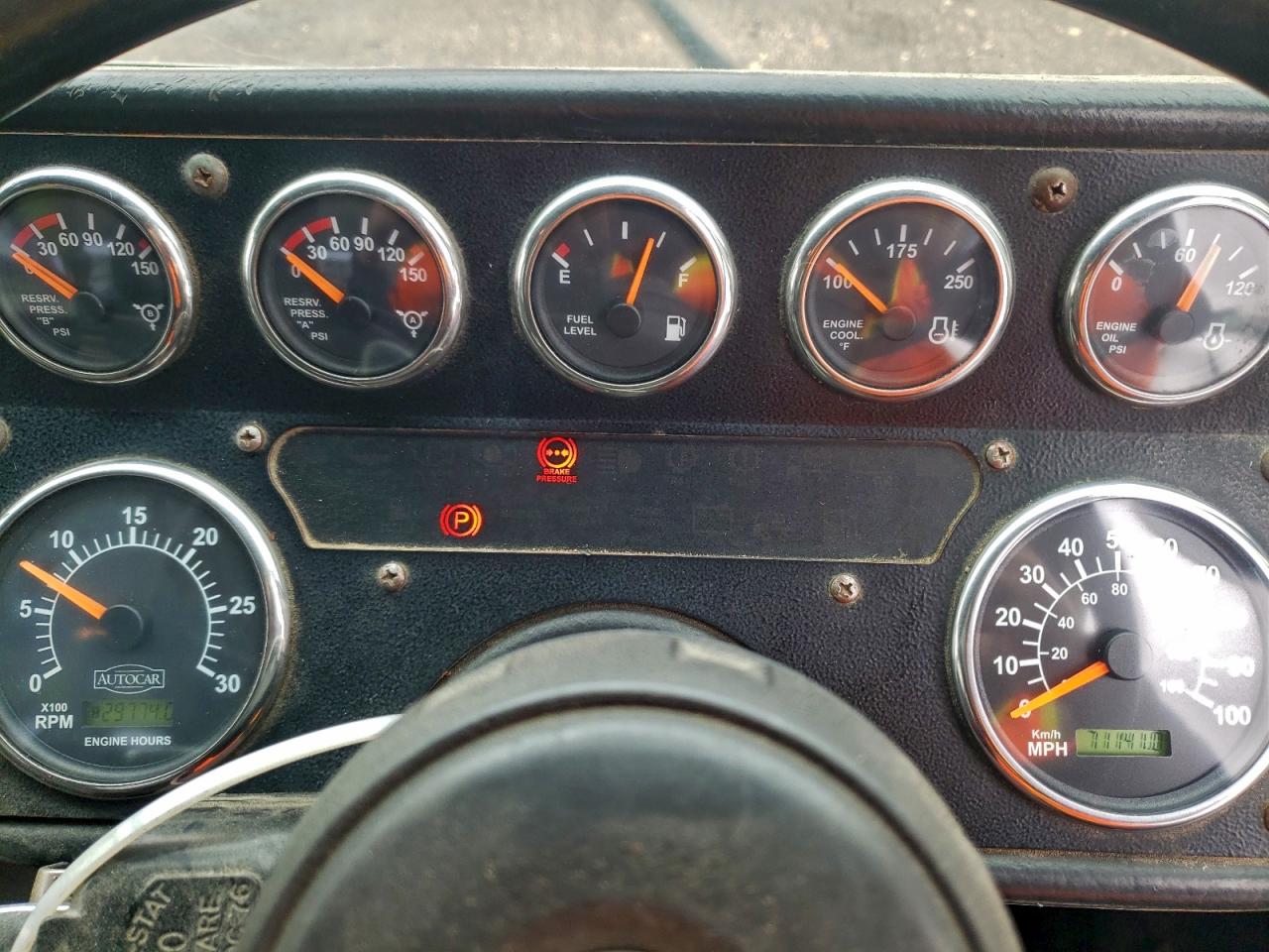 Autocar Llc Xpeditor W Wx Image 10