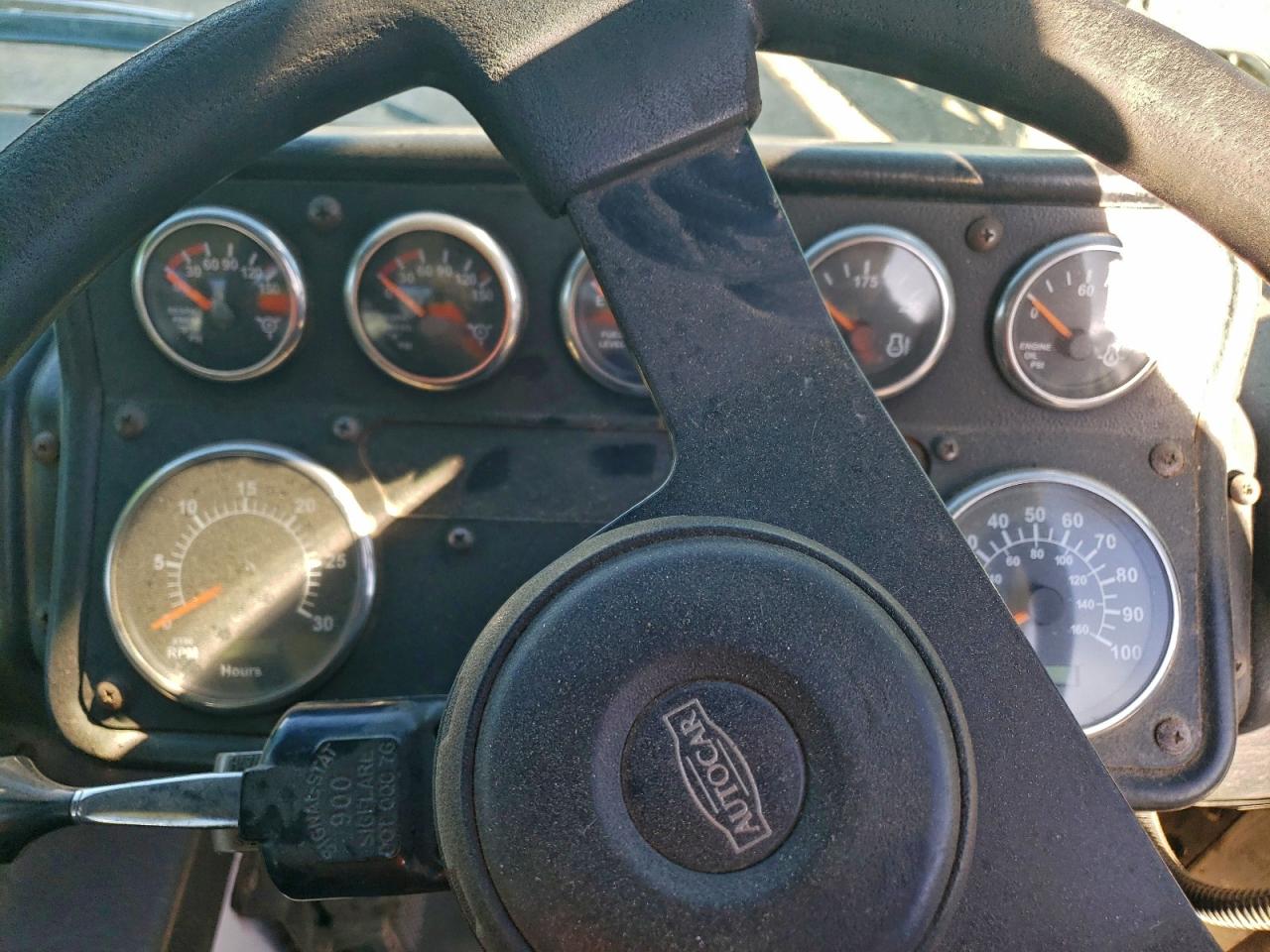 Autocar Llc Other Wx Image 10