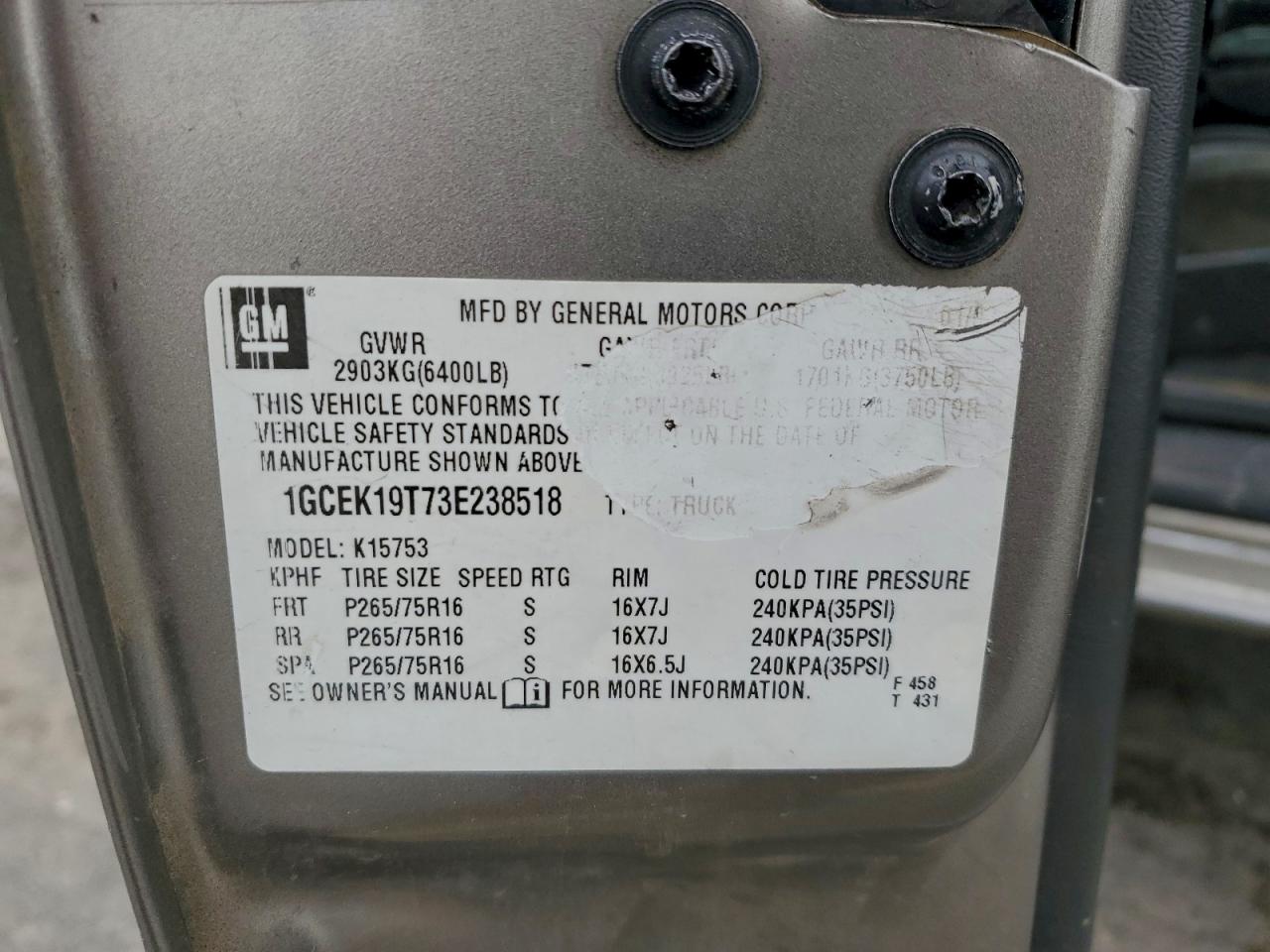 Chevrolet Silverado K1500 Image 6