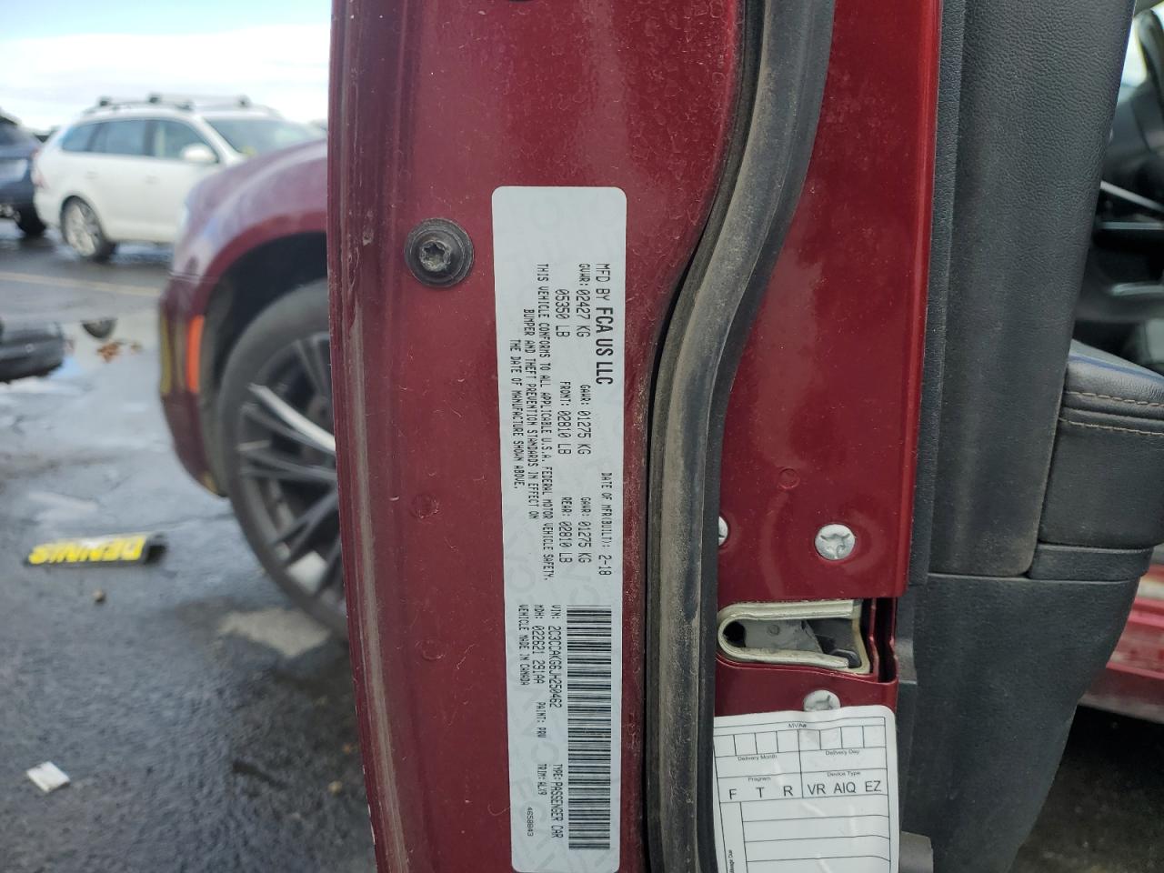 Chrysler 300 Limited Image 12